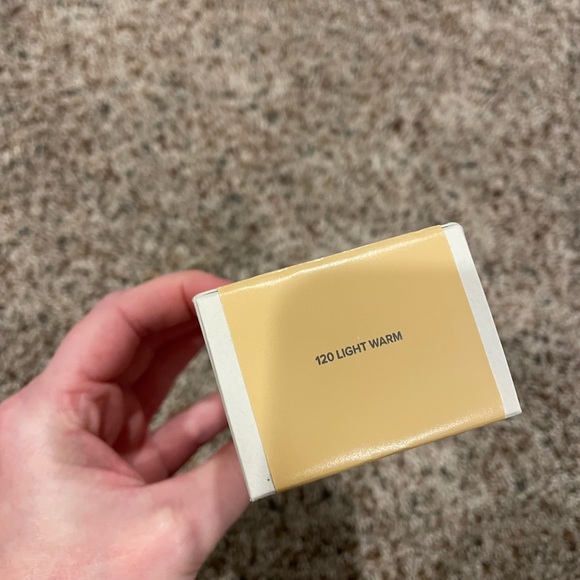 Haus Labs Foundation Light Warm 120 - Picture 3 of 5